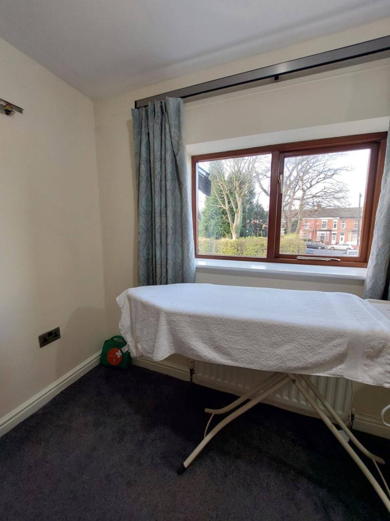 Dobcross Close Lejlighed Manchester Eksteriør billede