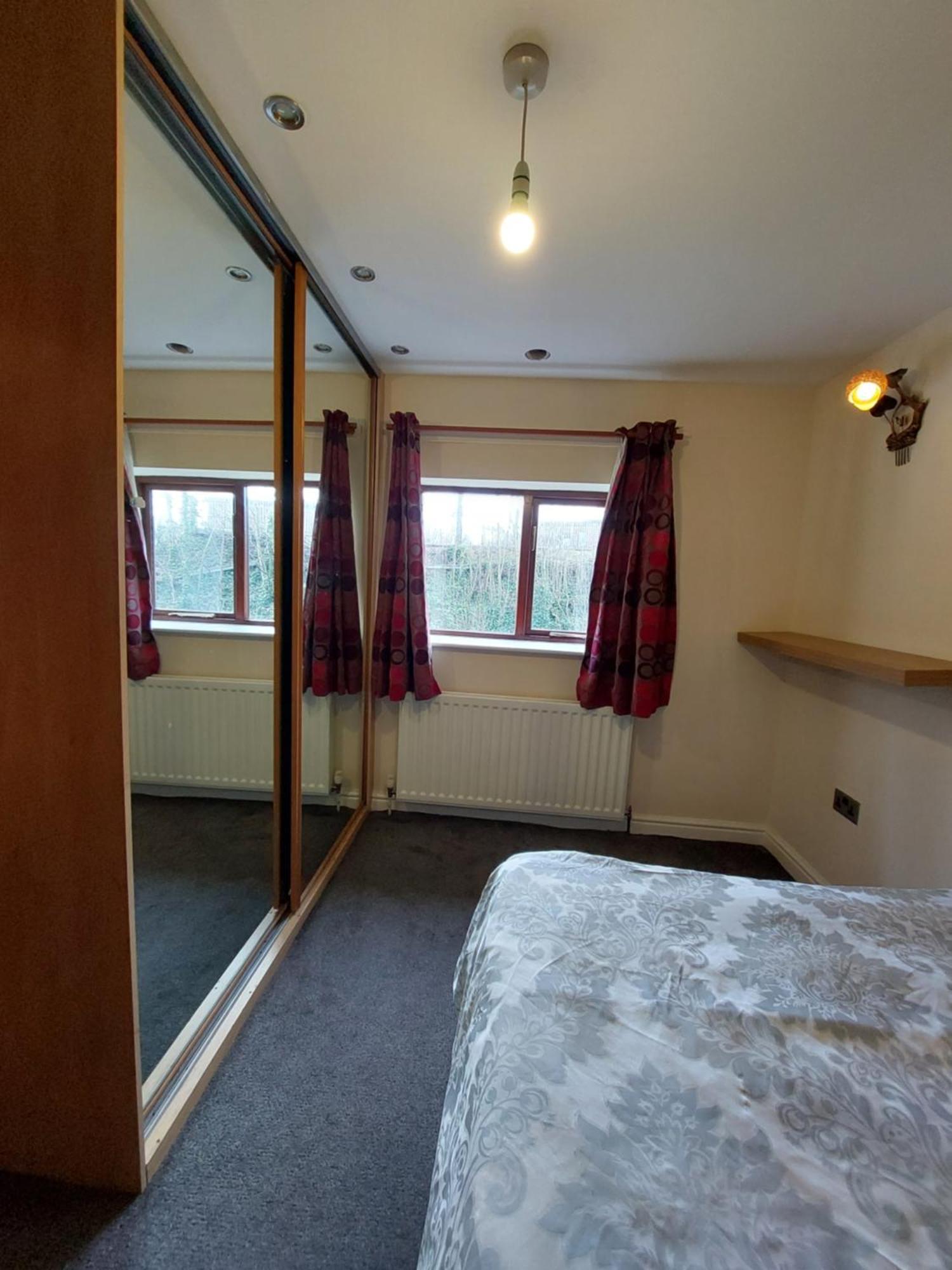 Dobcross Close Lejlighed Manchester Eksteriør billede